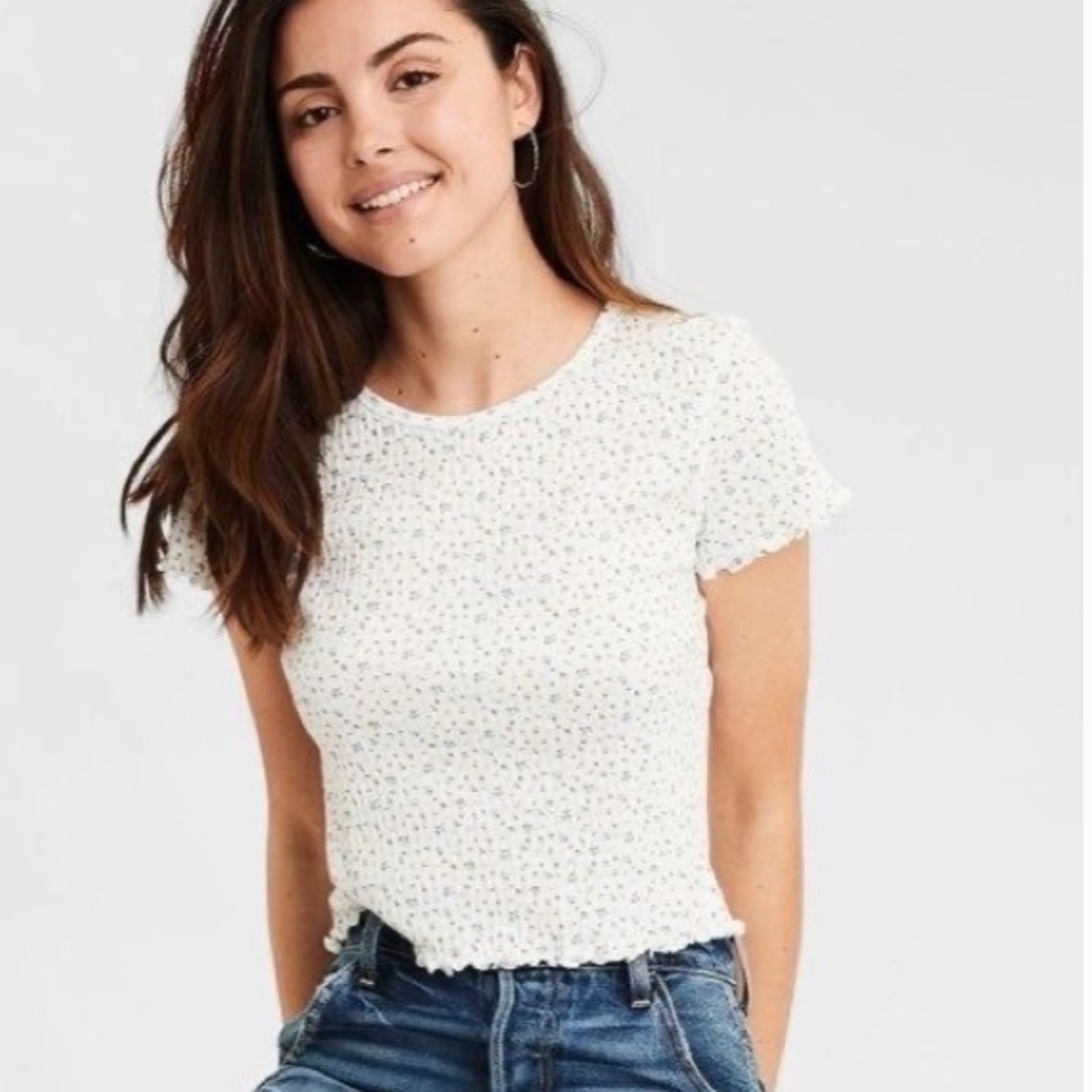 American Eagle Outfitters White Floral Short Sleeve Tee